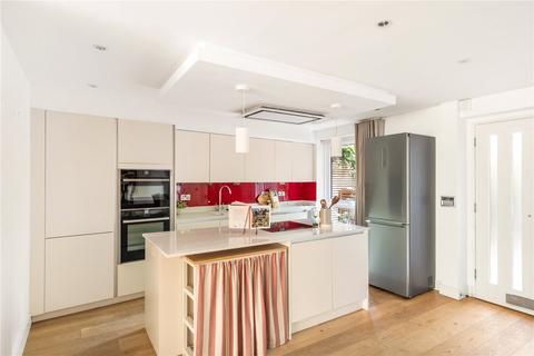 3 bedroom duplex for sale, Broadwalk House, Hyde Park Gate, London, SW7