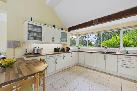 undefined, Parkgate Road, Mollington, CH1