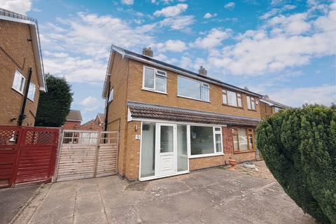 3 bedroom semi-detached house to rent, Wythburn Close, LOUGHBOROUGH