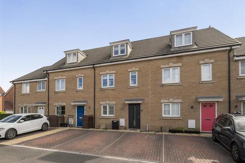 Moyle Park, Trowbridge BA14