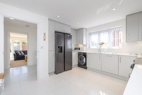 4 bedroom detached house for sale, Cotton Close, Wrenbury, CW5