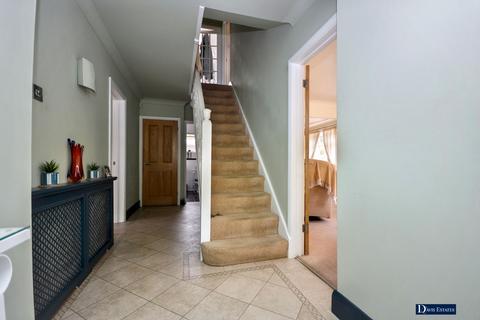 3 bedroom detached house for sale, Great Nelmes Chase, Emerson Park, Hornchurch, RM11
