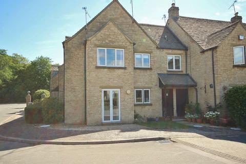 2 bedroom apartment for sale, St Marys Mead, Witney, OX28