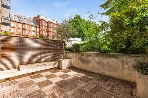 3 bedroom flat for sale, Broadwalk House, Hyde Park Gate, London SW7