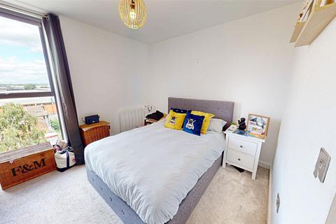 3 bedroom penthouse for sale, Roper Court, 109 George Leigh Street M4
