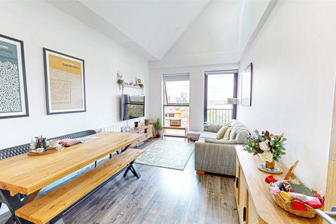 3 bedroom penthouse for sale, Roper Court, 109 George Leigh Street M4