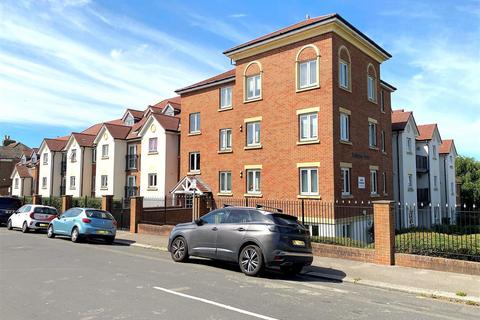 2 bedroom flat for sale, Cranfield Road, Bexhill-On-Sea
