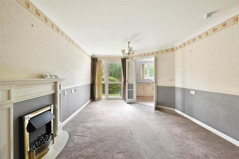2 bedroom flat for sale, Cranfield Road, Bexhill-On-Sea
