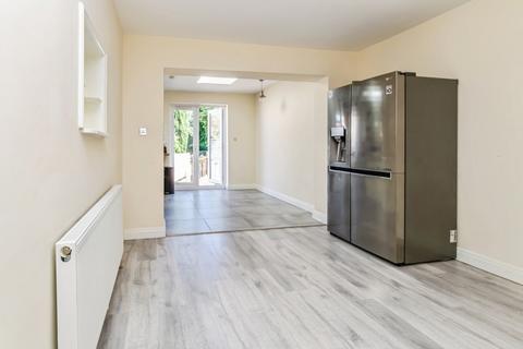 3 bedroom end of terrace house for sale, Foxearth Road, South Croydon, CR2