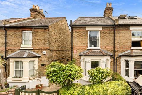 Haliburton Road, Twickenham TW1