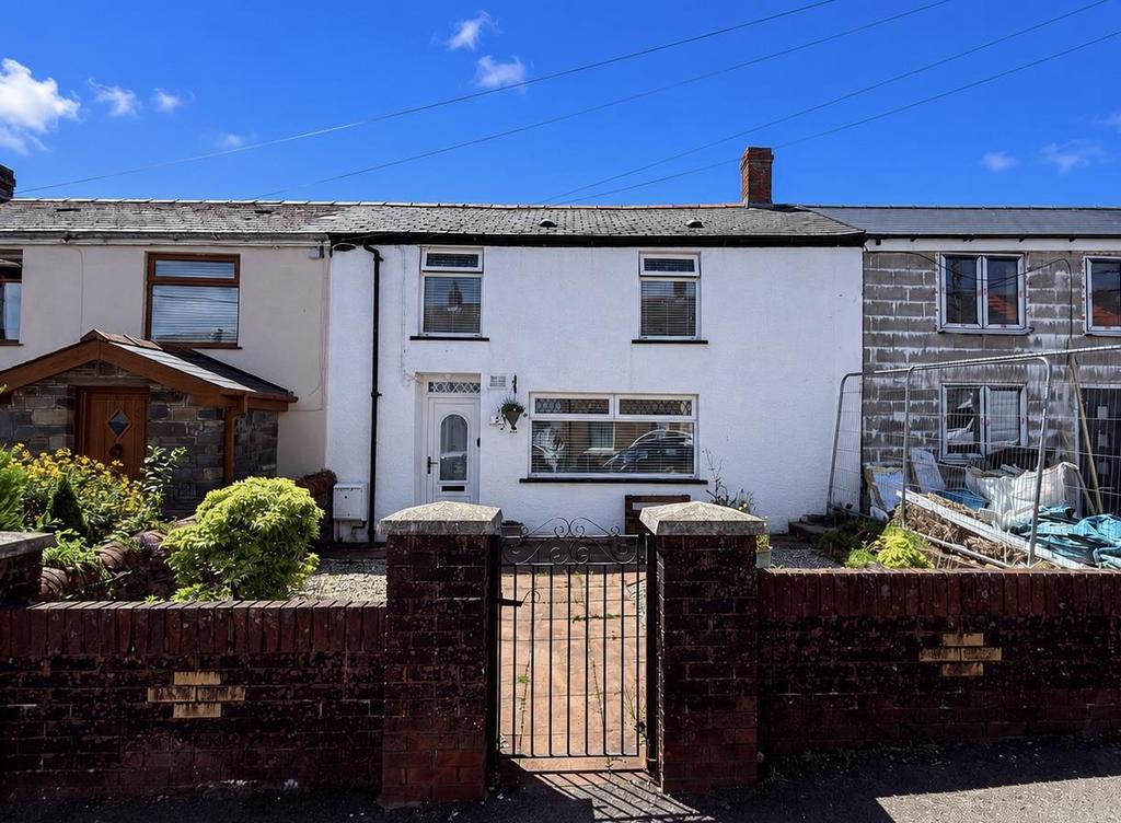 3 bedroom cottage for sale