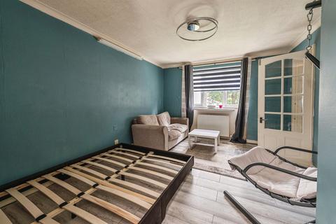 2 bedroom end of terrace house for sale, High Street, Paddock, Huddersfield