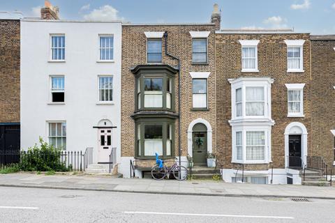 1 bedroom flat for sale, Trinity Square, Margate, Kent, CT9