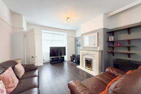 2 bedroom end of terrace house for sale, Lancaster Avenue, Stalybridge, SK15