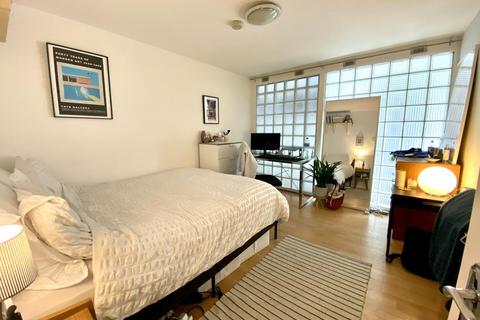 3 bedroom flat to rent, 40A Mildmay Grove South, Islington