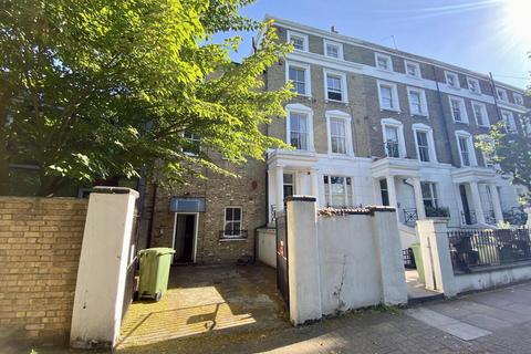 3 bedroom flat to rent, 40A Mildmay Grove South, Islington