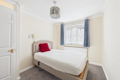 2 bedroom apartment for sale, Churchill Court, Beaconsfield Road, Aylesbury HP21