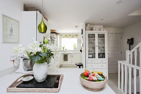 4 bedroom end of terrace house for sale, Crabapple Road, Tonbridge, Kent, TN9