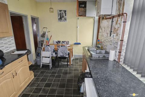 2 bedroom semi-detached house for sale, Prospect Place, Bradford BD13