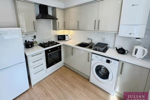 2 bedroom flat for sale, Olive Shapley Avenue, Didsbury, Manchester, M20