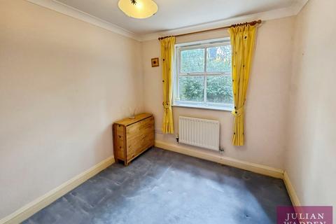 2 bedroom flat for sale, Olive Shapley Avenue, Didsbury, Manchester, M20