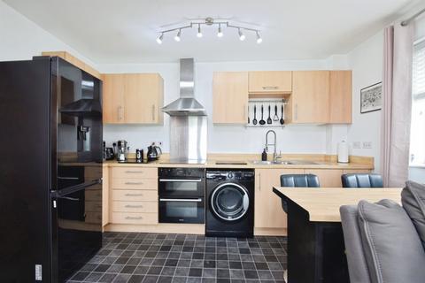 2 bedroom flat for sale, Wild Field, Bridgend