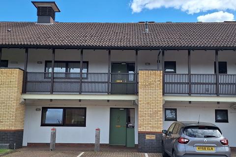 2 bedroom retirement property for sale, Oaktree Court, Milton Keynes MK15