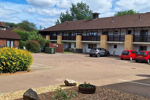 2 bedroom retirement property for sale, Oaktree Court, Milton Keynes MK15