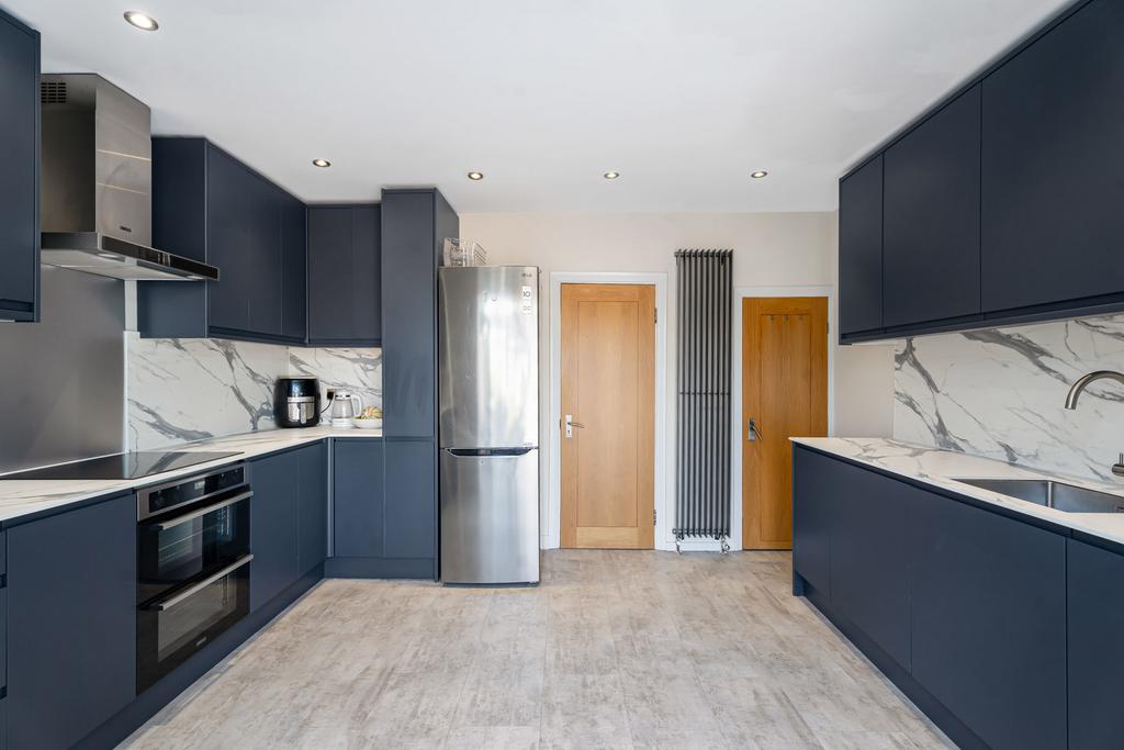 Kitchen/Conservatory
