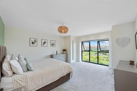 4 bedroom detached house for sale, Cysgod Y Deri, Llanedi Road, Pontarddulais, Swansea