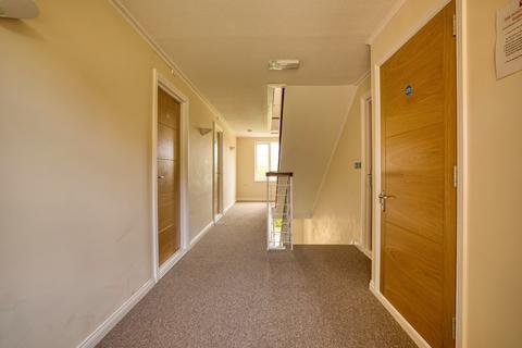 2 bedroom flat for sale, Elizabeth Court, North Foreland Road, Broadstairs, Kent, CT10