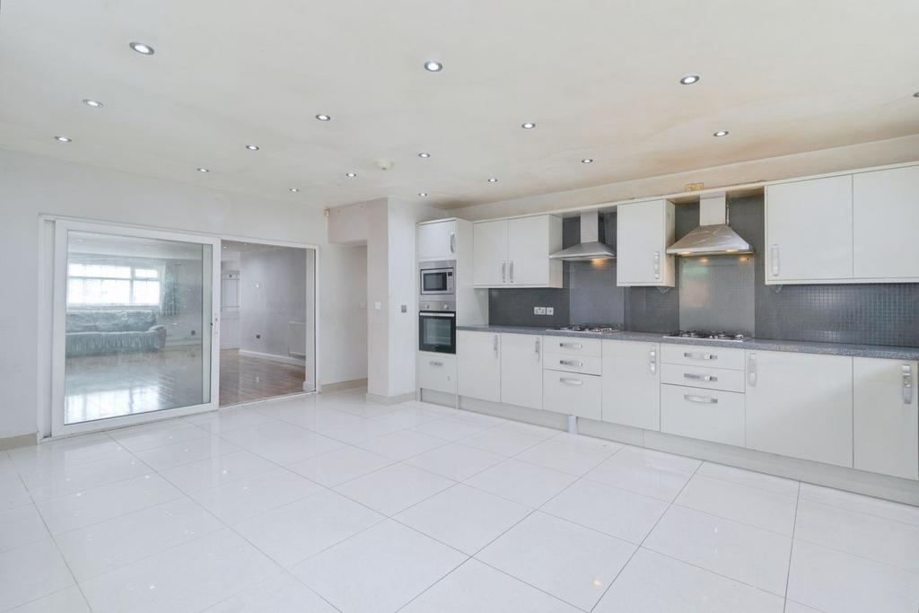 House in Leicester, City of Leicester - View 4
