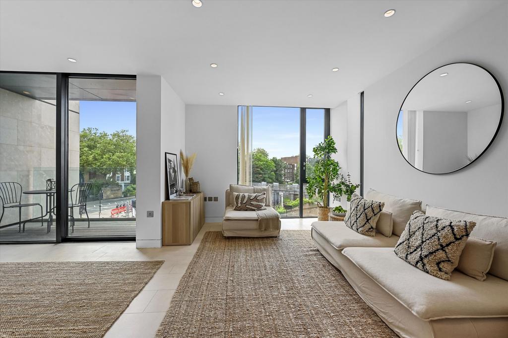 2 bedroom flat to rent