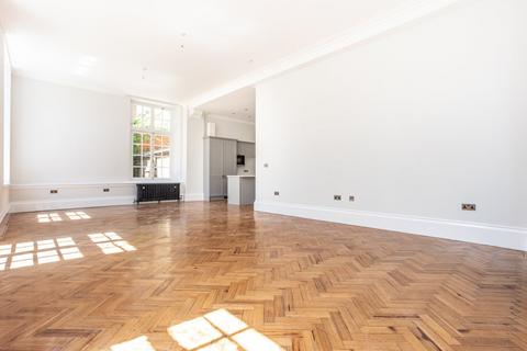 2 bedroom flat for sale, Canterbury Road, Westgate-on-Sea, Kent, CT8