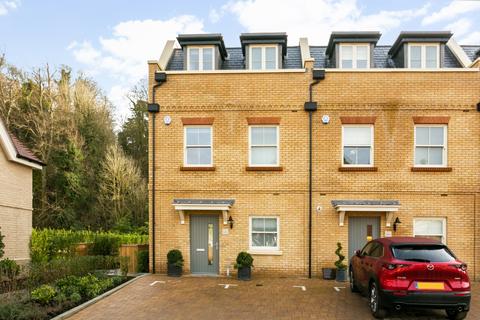 undefined, Jubilee Mews Taplow Riverside SL6