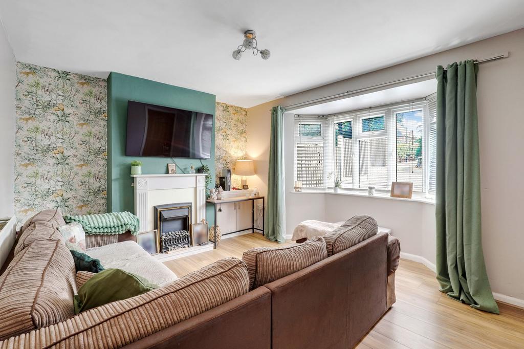 Longmead Drive, Nottingham NG5 - View 2