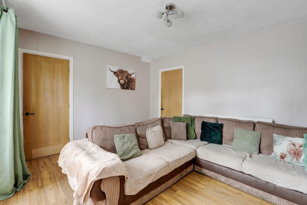 Longmead Drive, Nottingham NG5 - View 3
