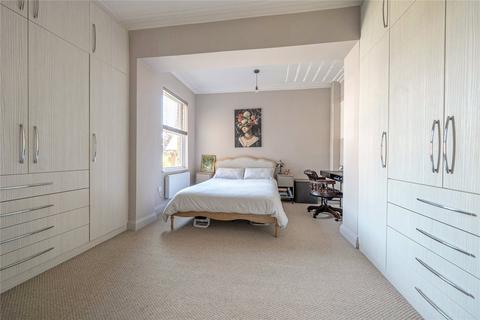 1 bedroom flat for sale, Rodway Road, Bromley