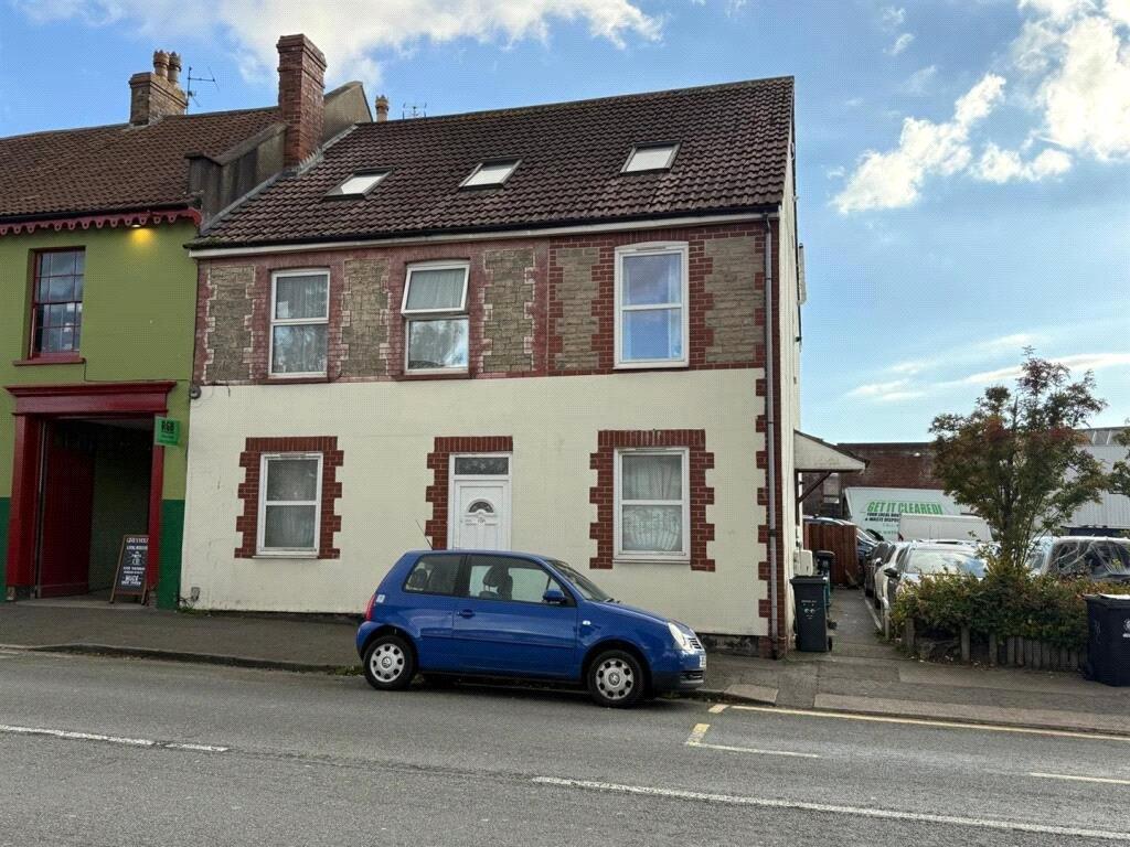 2 bedroom flat for sale
