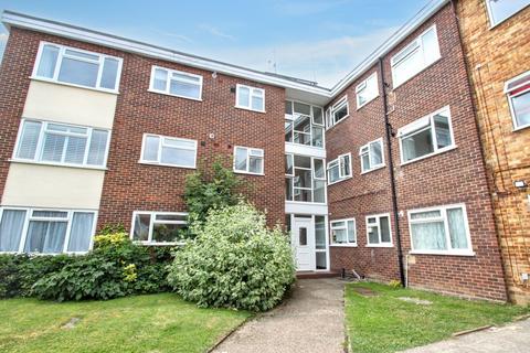 Horn Lane, Woodford Green, IG8
