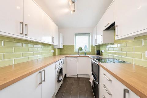 2 bedroom flat for sale, Finsbury Place, Chipping Norton