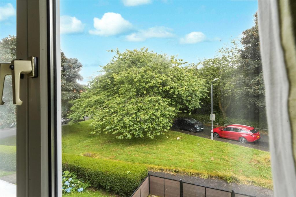 Apartment in Glasgow - More