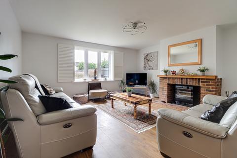 4 bedroom semi-detached house for sale, Park Street Lane, Park Street, St. Albans, AL2