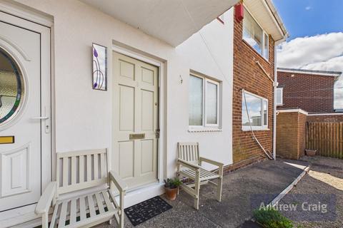 1 bedroom flat for sale, Thirlmere, Birtley
