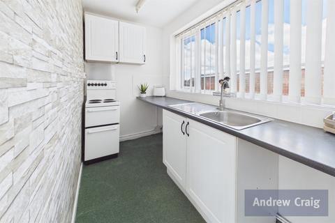1 bedroom flat for sale, Thirlmere, Birtley