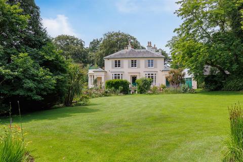 4 bedroom country house for sale, Watergate Road, Newport, Isle of Wight