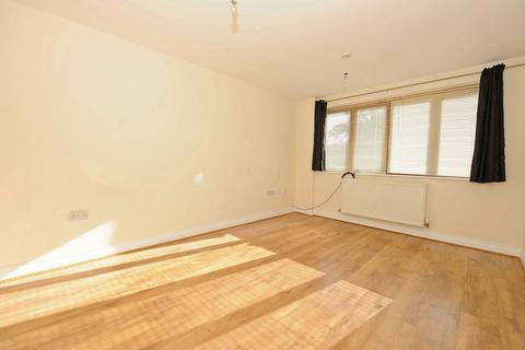 2 bedroom semi-detached house to rent, High Street Mews, Wellingborough, NN8