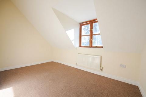 2 bedroom semi-detached house to rent, High Street Mews, Wellingborough, NN8