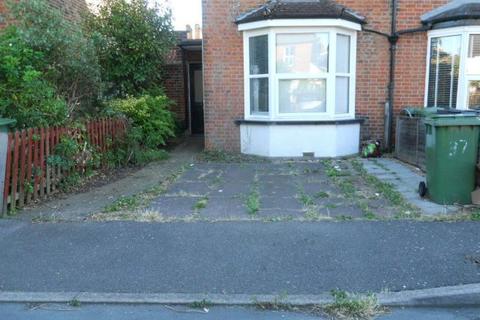 undefined, Victoria Place