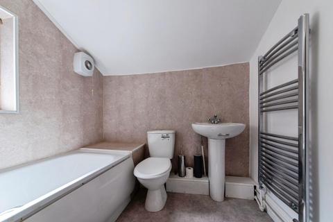 3 bedroom house to rent, Toronto Street, Lincoln, LN2